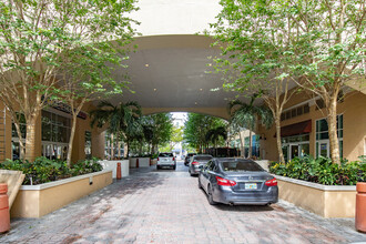 Metropolis at Dadeland in Miami, FL - Building Photo - Building Photo