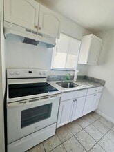 6054 Forest Hill Blvd in West Palm Beach, FL - Building Photo - Building Photo