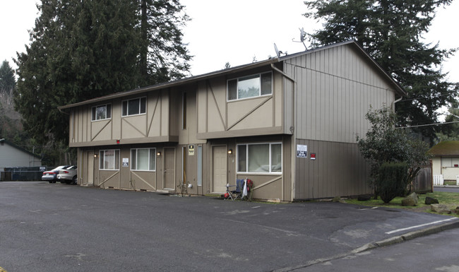 Tricia Towers in Vancouver, WA - Building Photo - Building Photo