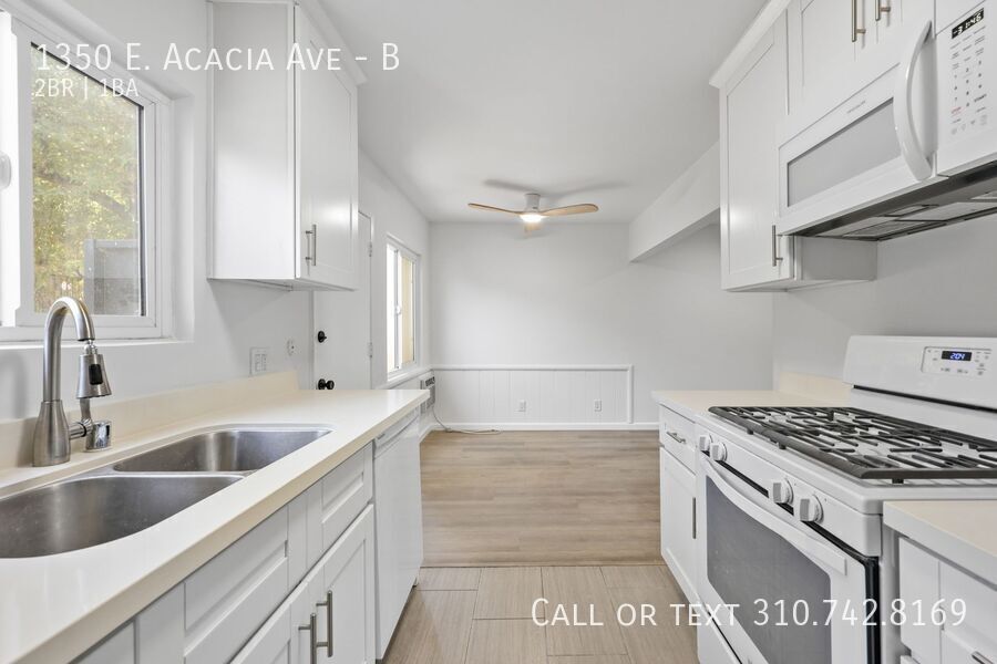 1350 E Acacia Ave in Glendale, CA - Foto de edificio