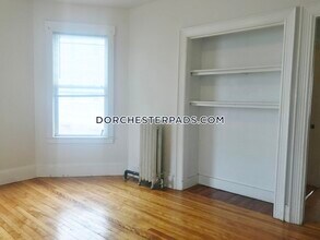 6 Bowdoin Park-Unit -2 in Boston, MA - Building Photo - Building Photo