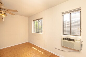1504 N Dearborn Pkwy in Chicago, IL - Building Photo - Building Photo