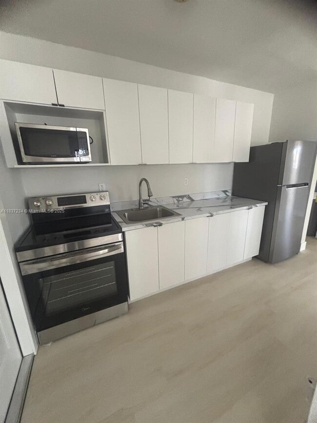 property at 600 NE 142nd St