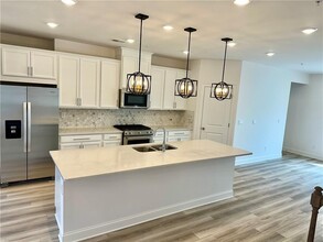 6110 Ogeechee Rd SE in Mableton, GA - Building Photo - Building Photo