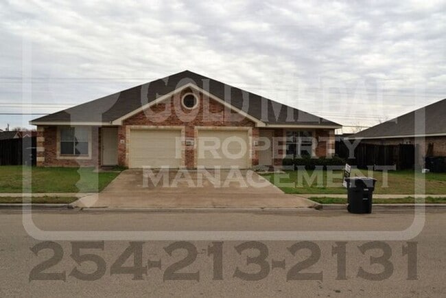 4003 Cambridge Dr
