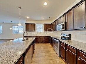 5258 Lake Maxwell Dr in Nashville, TN - Building Photo - Building Photo