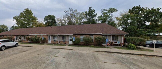 property at 679 S Main St