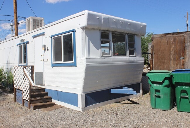 property at 2400 E 5th St