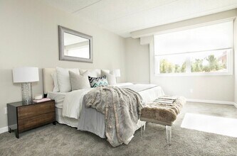 225 Lordship Blvd in Stratford, CT - Building Photo - Building Photo