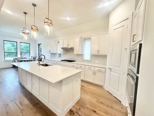 property at 1517 Twistleaf Rd