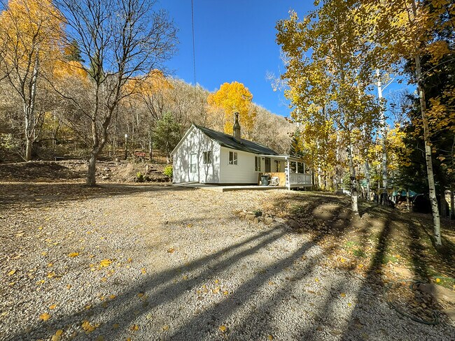 property at 6071 N Shady Side Dr