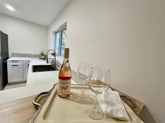 1623 Johnson St in Hollywood, FL - Building Photo - Building Photo