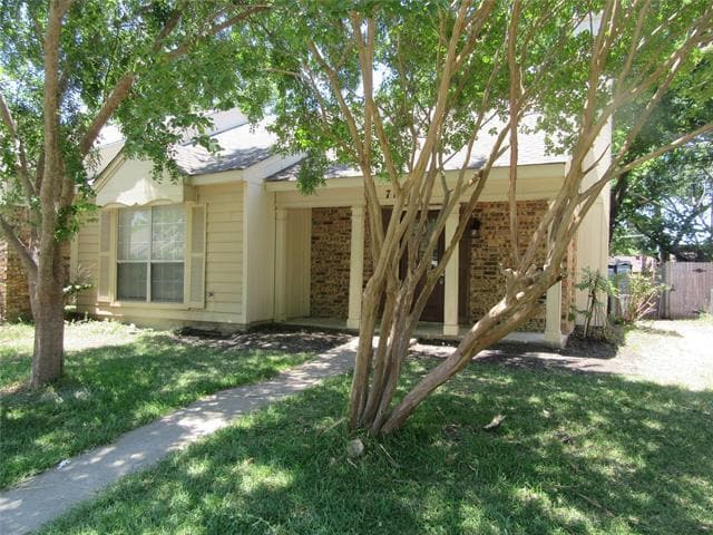 property at 713 Denmark Dr