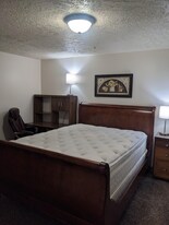 4539 S 1800 W in Roy, UT - Building Photo