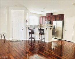 6255 W Arby Ave in Las Vegas, NV - Building Photo