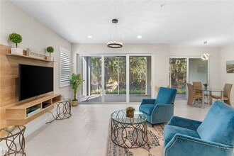 2343 Sheen Ln in Naples, FL - Building Photo - Building Photo