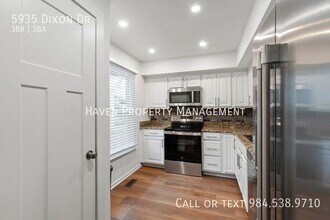 5935 Dixon Dr in Raleigh, NC - Building Photo - Building Photo