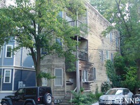 10 Gilmore St, Unit 3 in Cambridge, MA - Building Photo