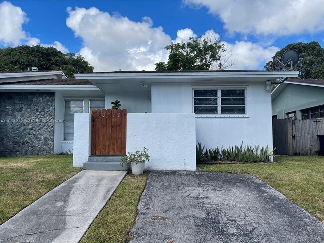 property at 20520 SW 92nd Pl