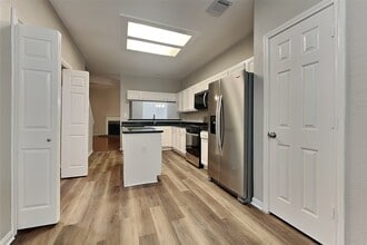 14422 Bladenboro Dr in Cypress, TX - Building Photo - Building Photo