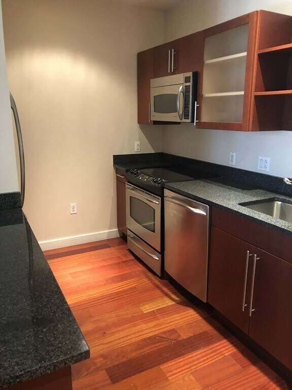 29 Otis St Apartments and Nearby Cambridge Apartments For Rent