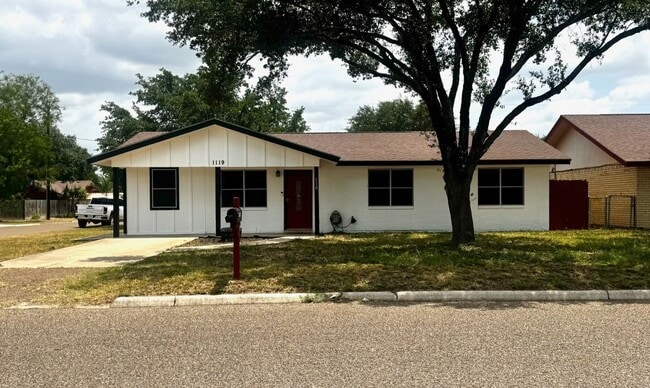 property at 1119 Barnes St