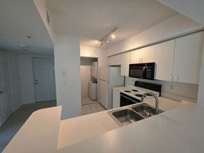 1640 S 42ND Cir in Vero Beach, FL - Building Photo - Building Photo