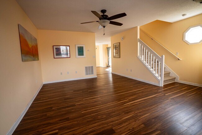 854 Merlins Way in Harrisonburg, VA - Foto de edificio - Building Photo