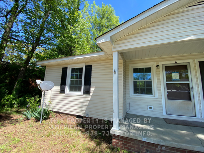 property at 1507 Jamaica Rd