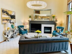 18679 Pathfinder Dr in Eden Prairie, MN - Building Photo - Building Photo