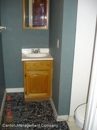 2528 E Baltimore St photo'