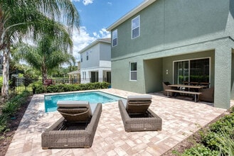 350-360 Pendant Ct in Kissimmee, FL - Building Photo - Building Photo