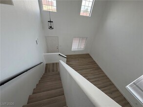 7383 W Diablo Dr in Las Vegas, NV - Building Photo - Building Photo