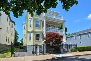 17 Michigan Ave, Unit 2 in Boston, MA - Building Photo