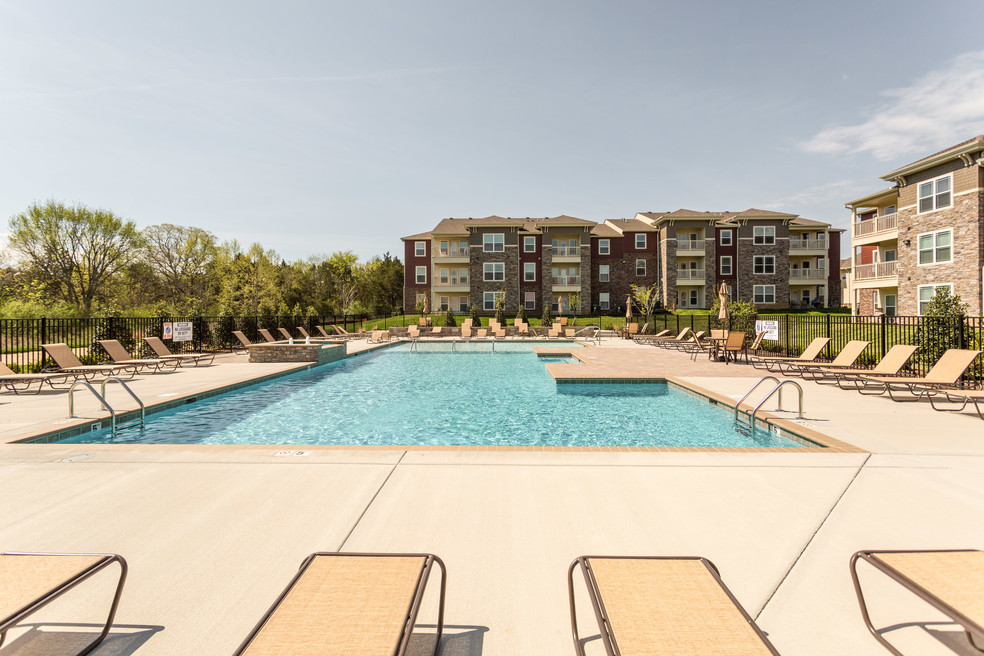 Saddlebrook Senior Apartments | Lebanon, TN Apartments For Rent