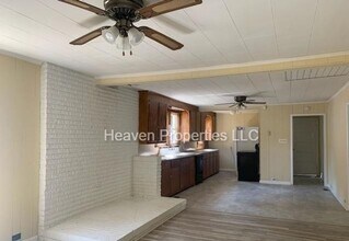 2740 S Ridge Ave in Concord, NC - Building Photo - Building Photo