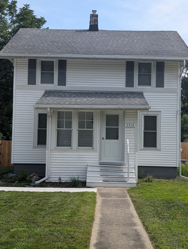 property at 2214 Hamilton Rd