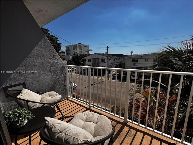 property at 1801 S Treasure Dr