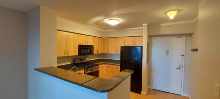 1000 New Jersey Ave NW in Washington, DC - Building Photo - Building Photo