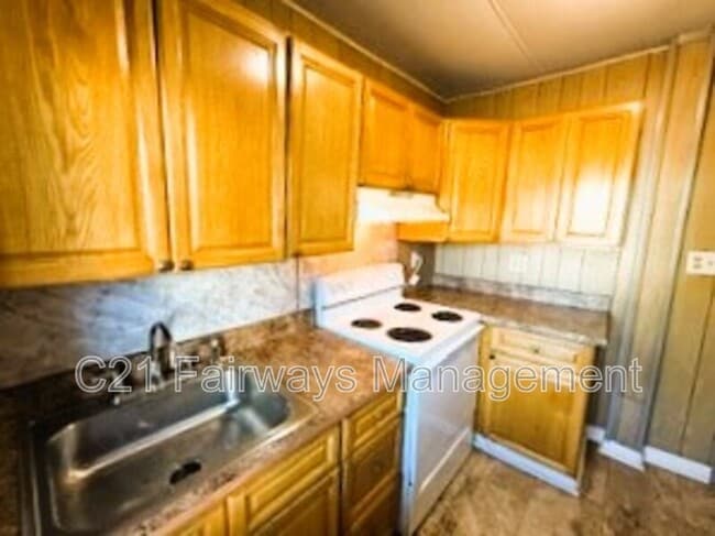 620 Carothers Ave in Carnegie, PA - Building Photo - Building Photo