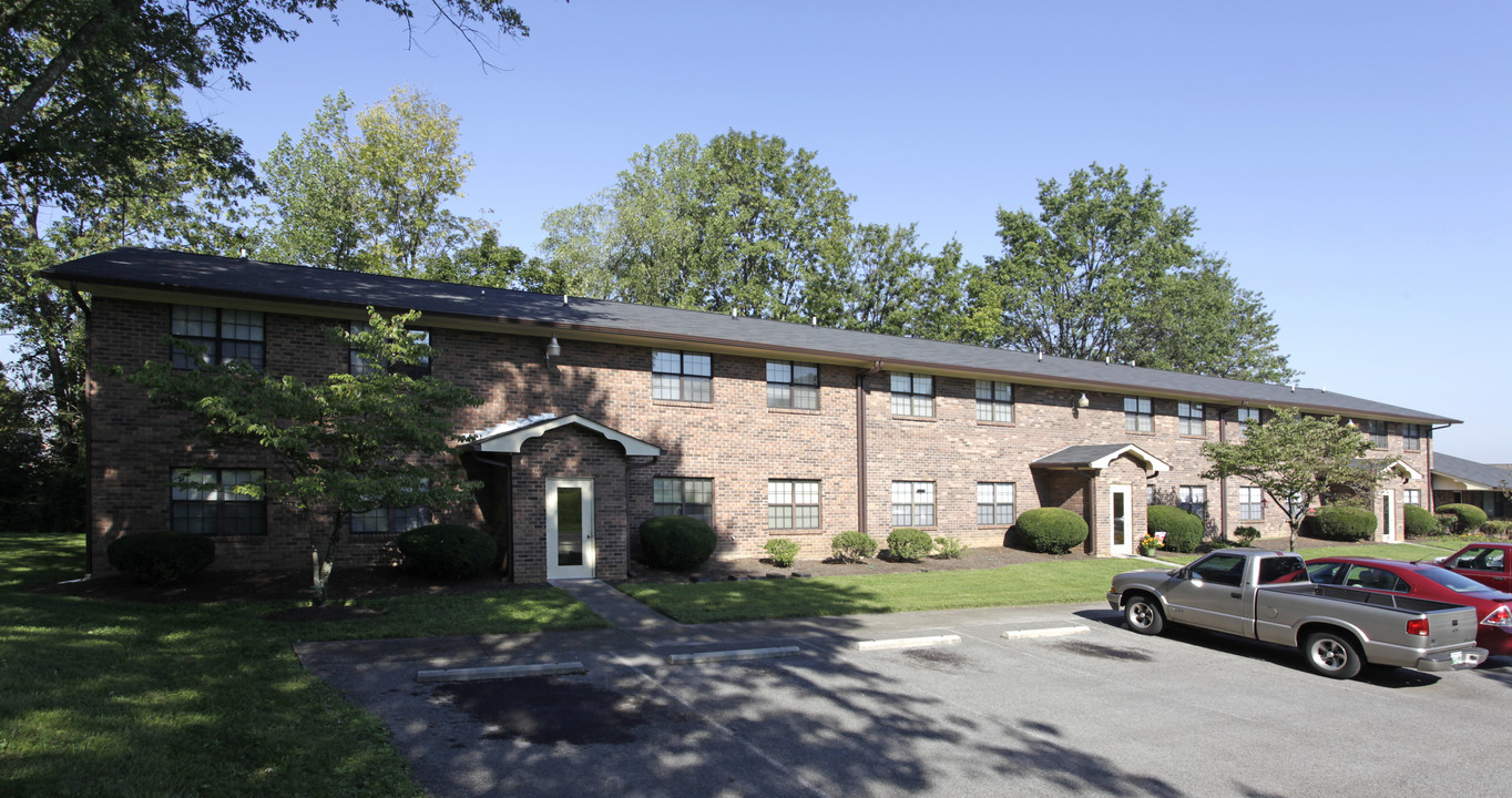 645 Watkins Rd in Maryville, TN - Foto de edificio