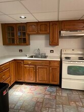 112 Wallace Dr, Unit 112 Wallace in Cary, IL - Foto de edificio - Building Photo