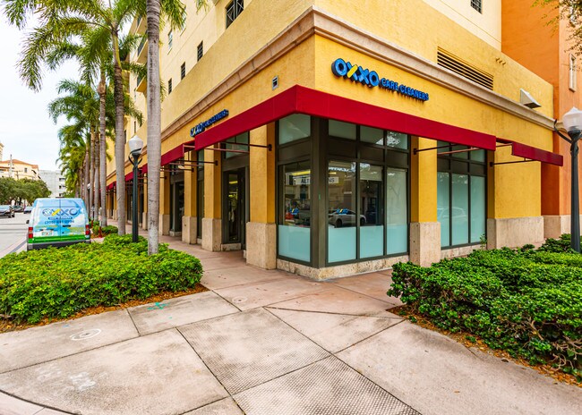 250 Altara Ave in Coral Gables, FL - Building Photo - Building Photo