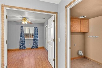 833 Mackilhaffy Dr in Patterson, CA - Building Photo - Building Photo