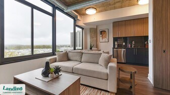 5201 Leesburg Pike in Baileys Crossroads, VA - Building Photo