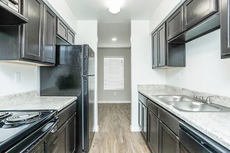 Costa Mesa in Houston, TX - Foto de edificio - Interior Photo