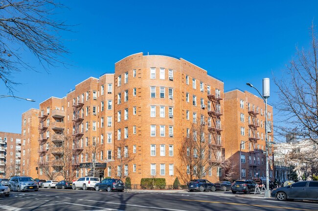 Shore Ridge Apt. Corp. in Brooklyn, NY - Building Photo - Building Photo