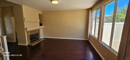 2939 W Canyon Ave. in San Diego, CA - Building Photo - Building Photo
