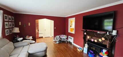 150 Old Town Dr in Stratford, CT - Building Photo - Building Photo