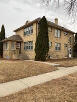 6427 W Medford Ave in Milwaukee, WI - Building Photo